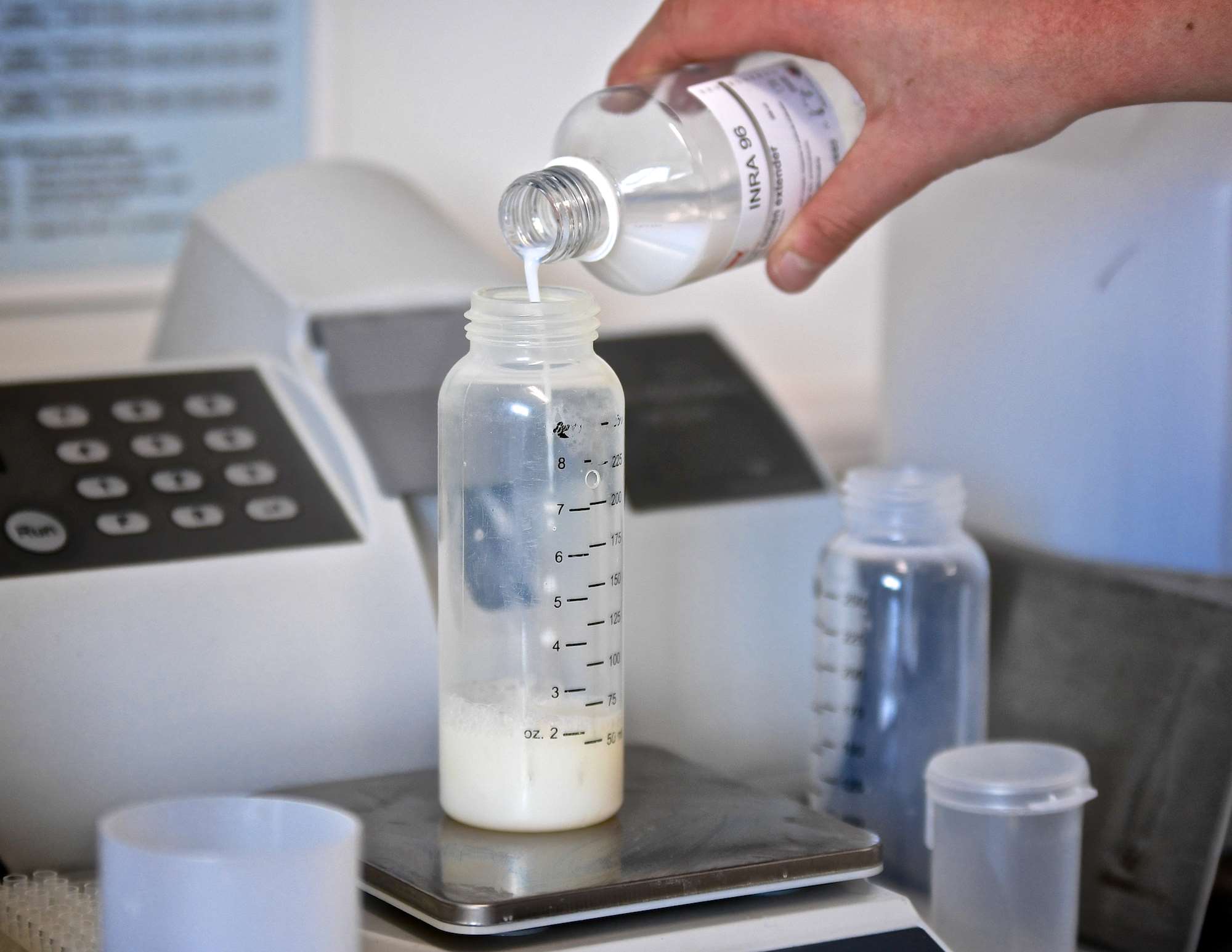 Chilled Semen Extender Tests